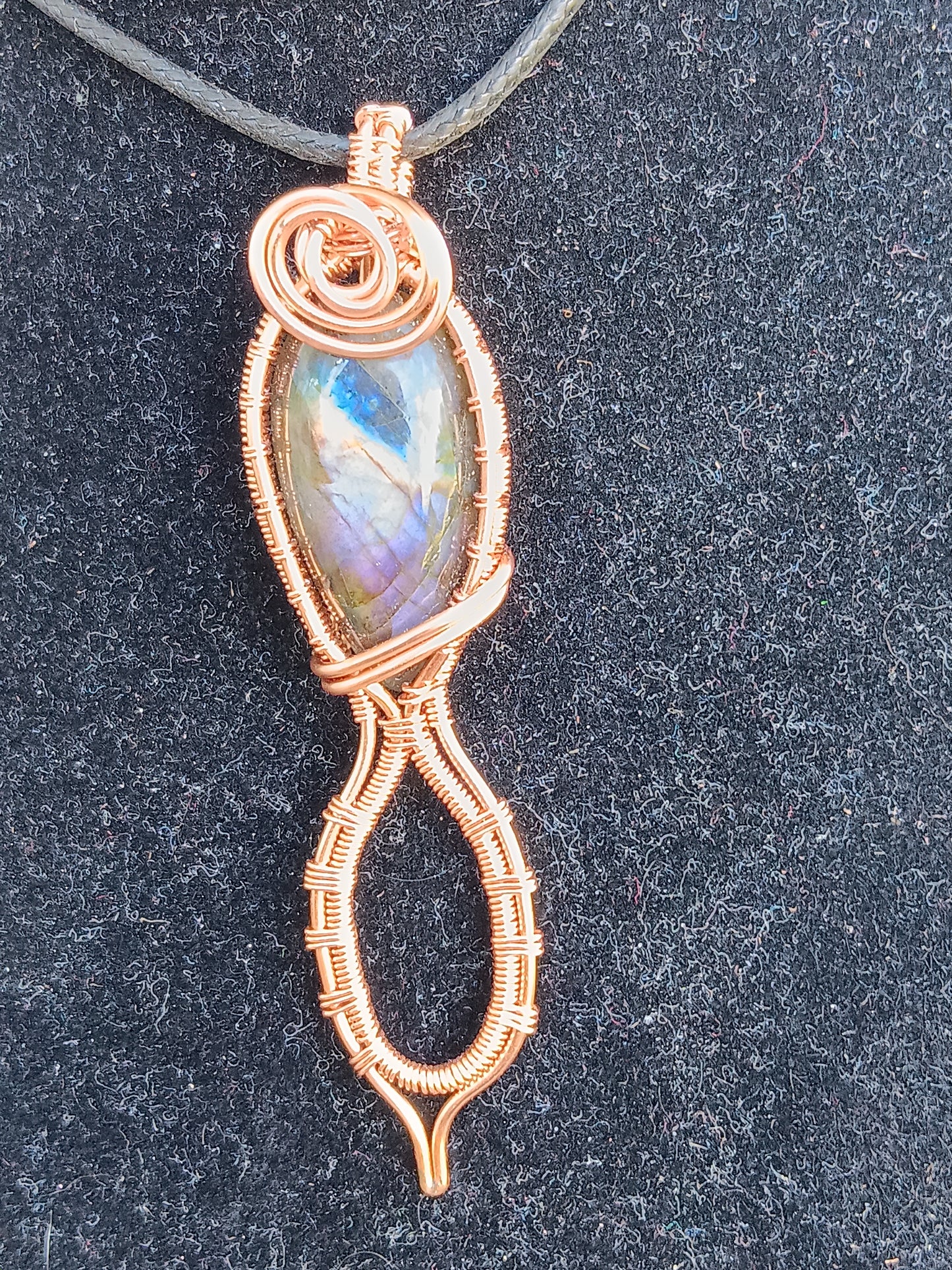 Labradorite Infinity Elvish Pendant