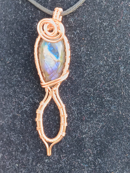 Labradorite Infinity Elvish Pendant