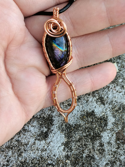 Labradorite Infinity Elvish Pendant