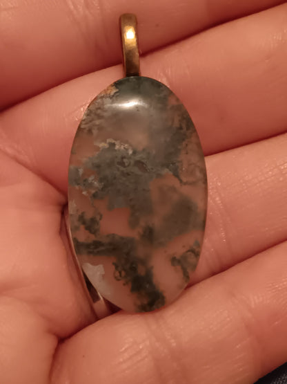 Moss Agate Simple Bail Pendant