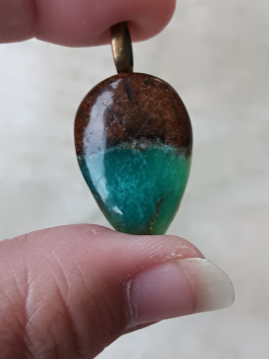 Chrysophrase Simple Bail Pendant