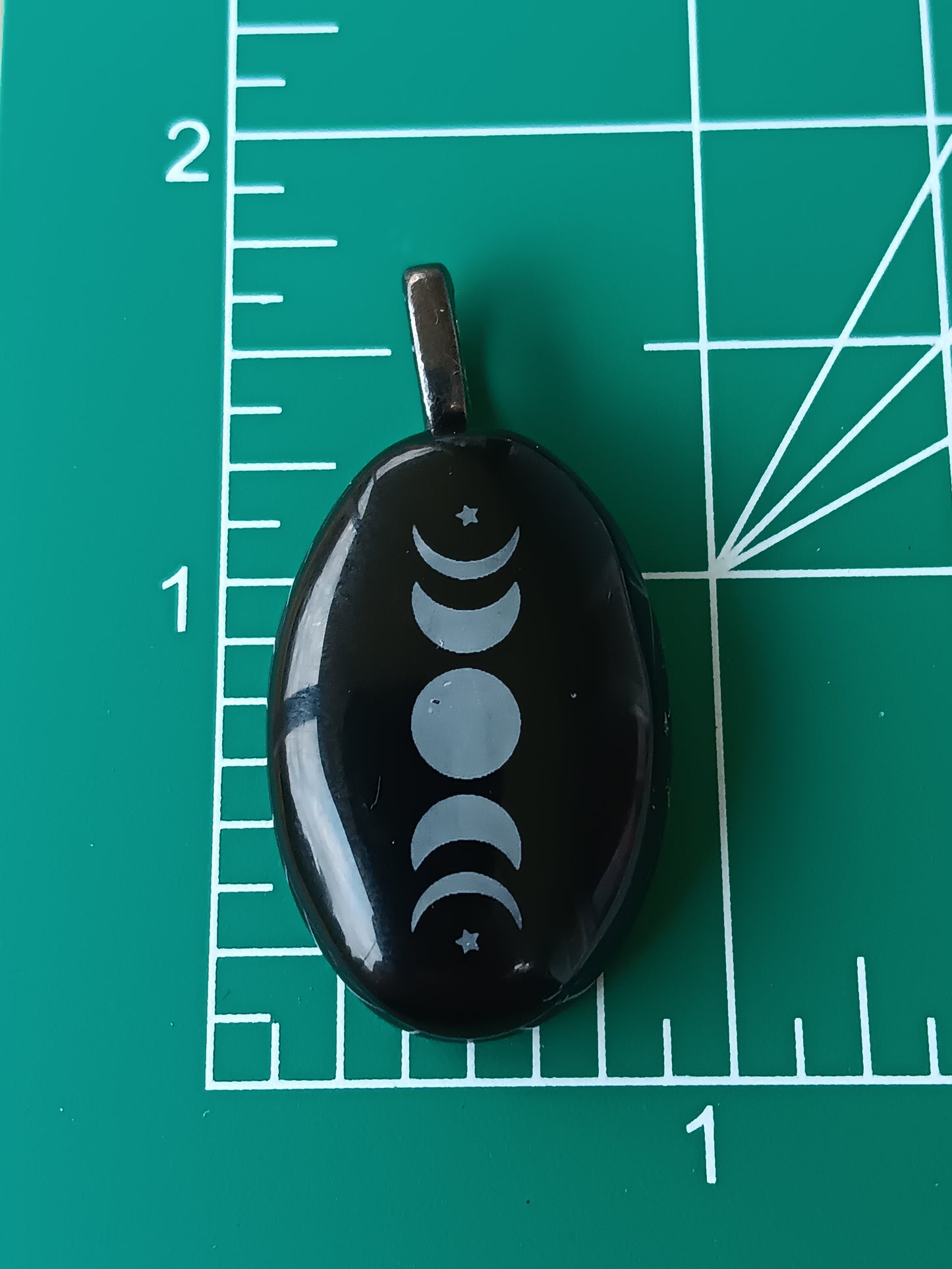 Black Onyx Moon Phase Simple Bail Pendant