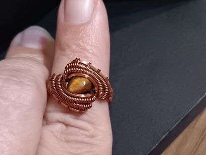 Eye Of The Tiger, Tigers Eye and Natural Copper Wire Woven Ring size 6.5