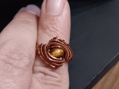 Eye Of The Tiger, Tigers Eye and Natural Copper Wire Woven Ring size 6.5